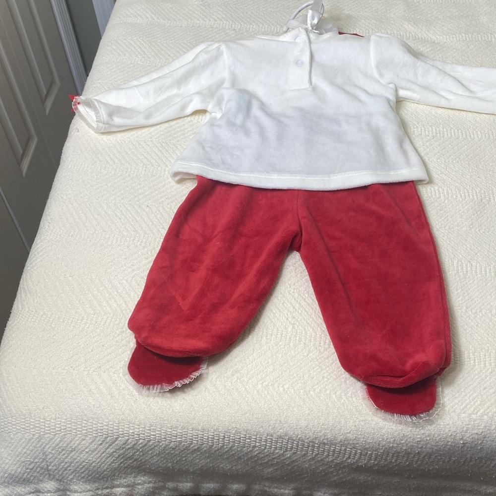 Starting Out baby girl two piece first christmas - Picture 2 of 5